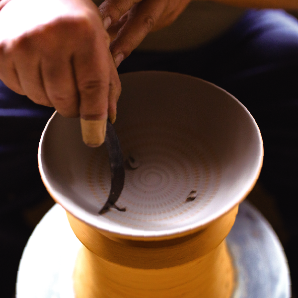 小石原焼の技法「飛び鉋」